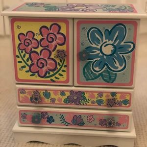 Large Floral Patterned Jewelry box
